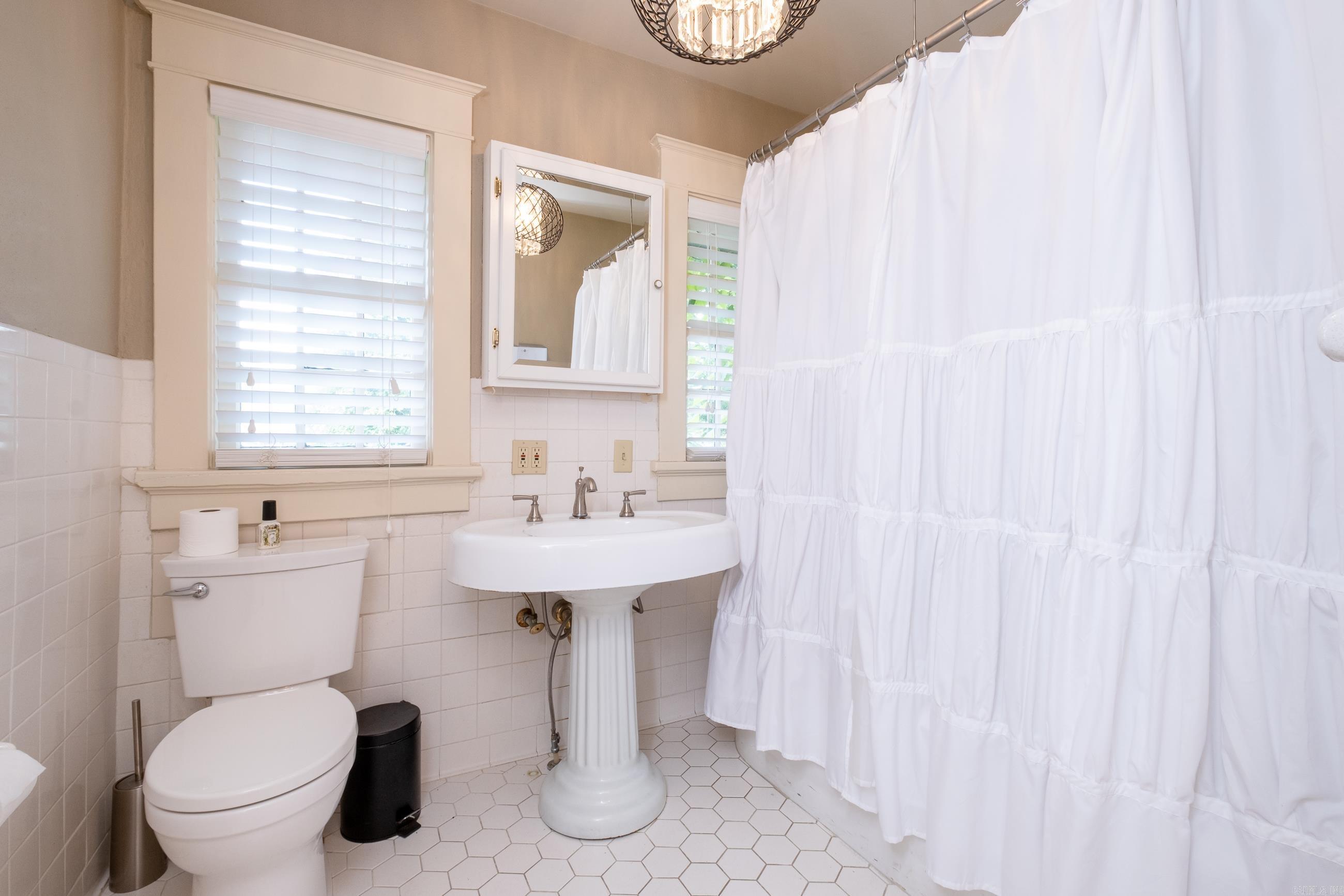 FULTONS - Residential