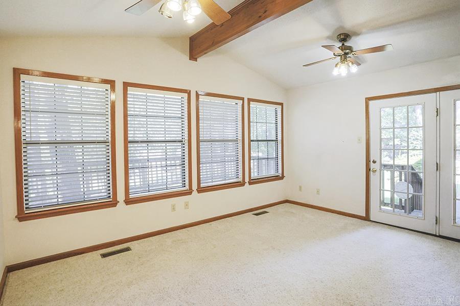 LEAWOOD HEIGHTS - Residential