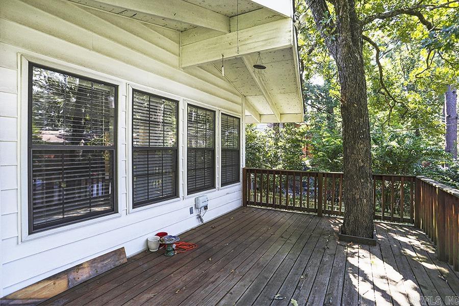 LEAWOOD HEIGHTS - Residential