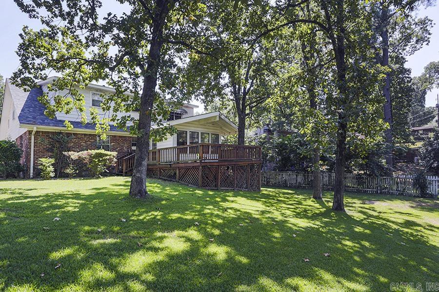 LEAWOOD HEIGHTS - Residential