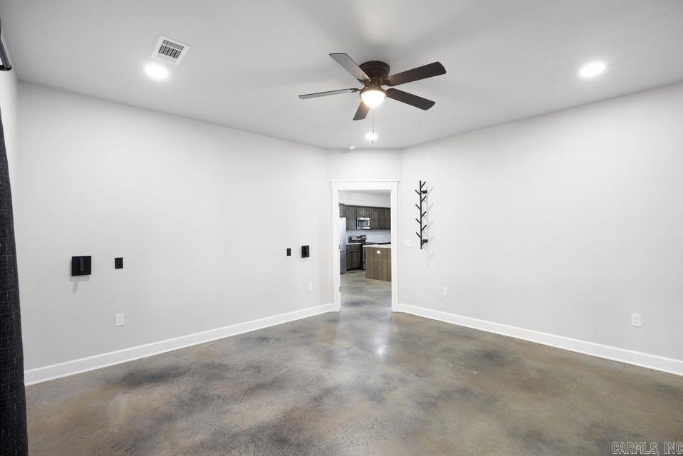 Lake Ridge - Residential