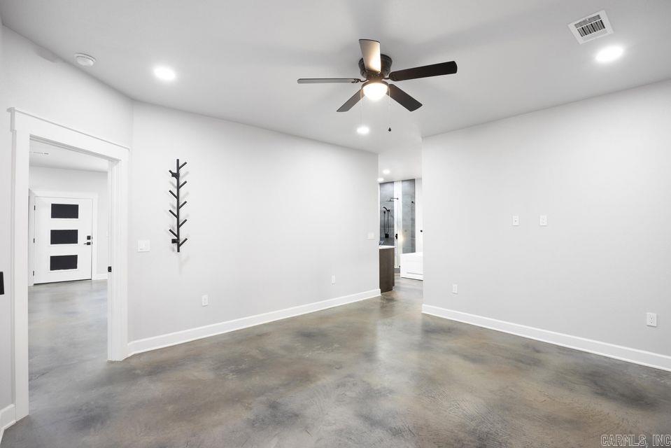 Lake Ridge - Residential