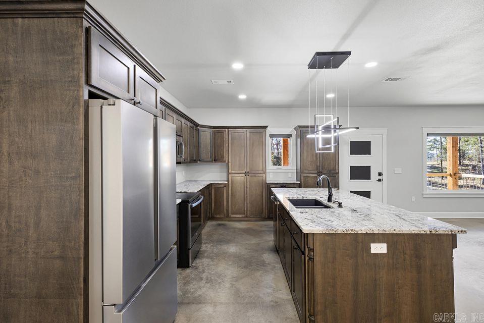 Lake Ridge - Residential