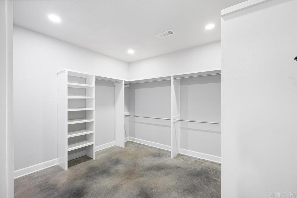 Lake Ridge - Residential