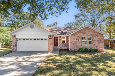 Photo of 9 Oneida St ST, Sherwood, AR 72120 (MLS # 26042997)