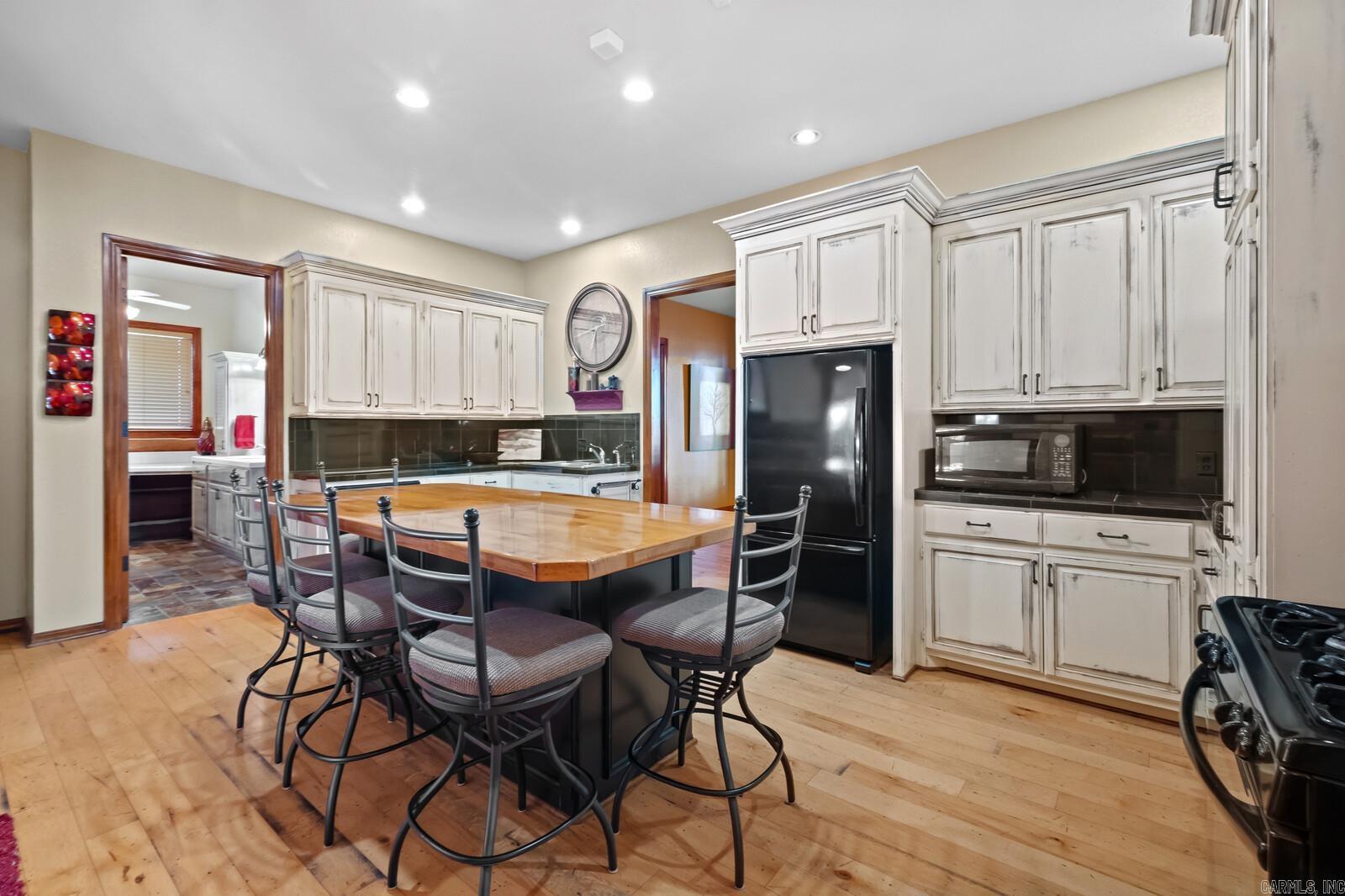 Pointe - Residential