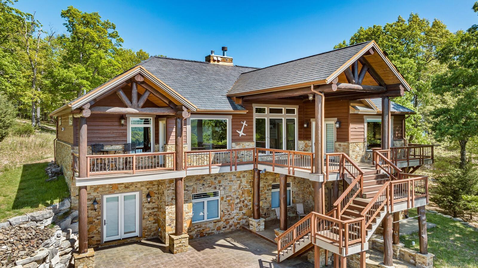 Pointe - Residential