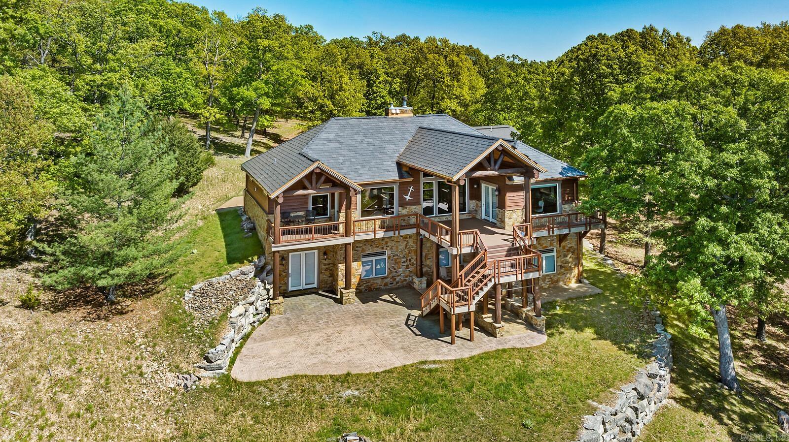 Pointe - Residential