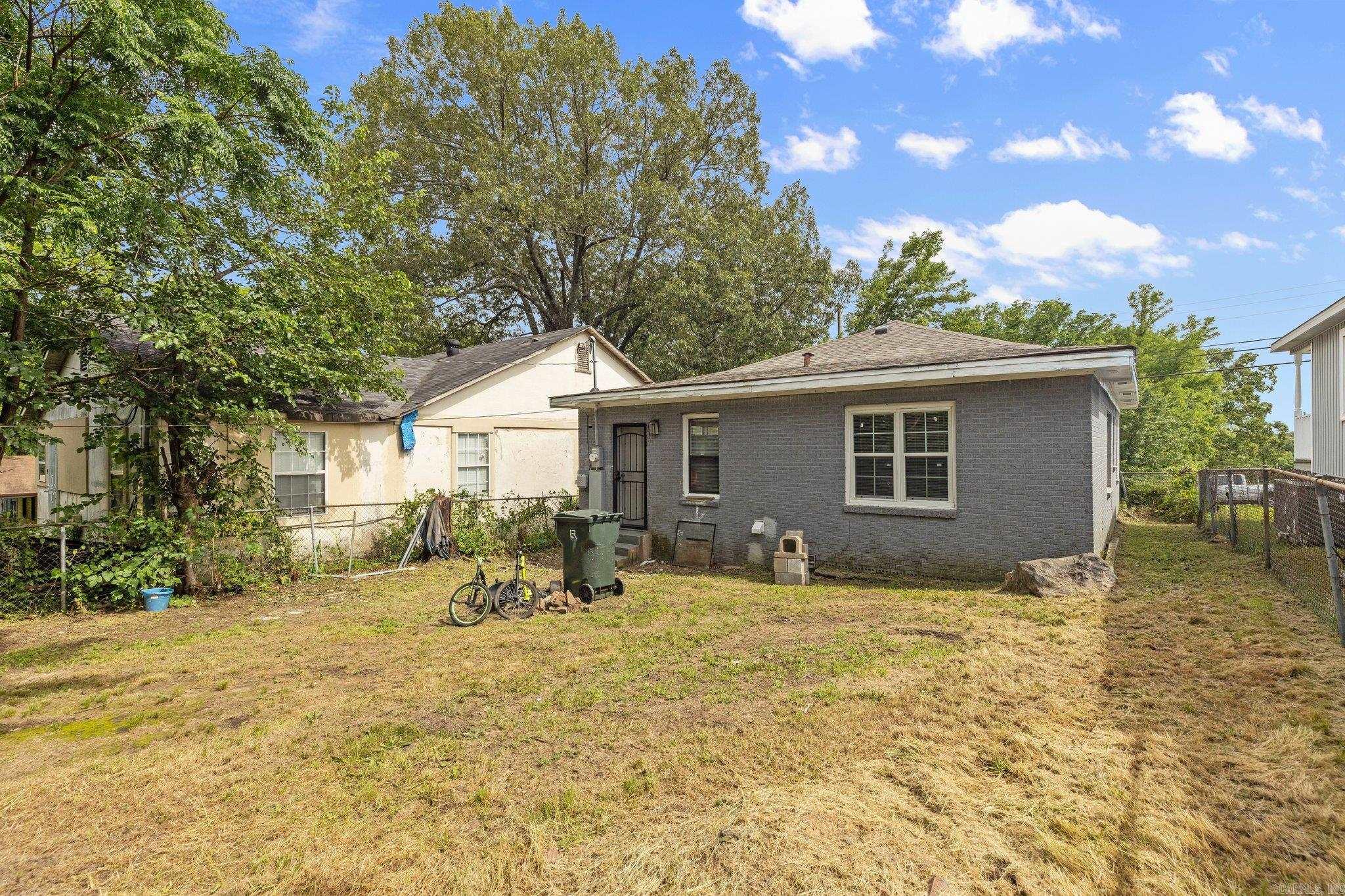 BRADDOCKS - Residential