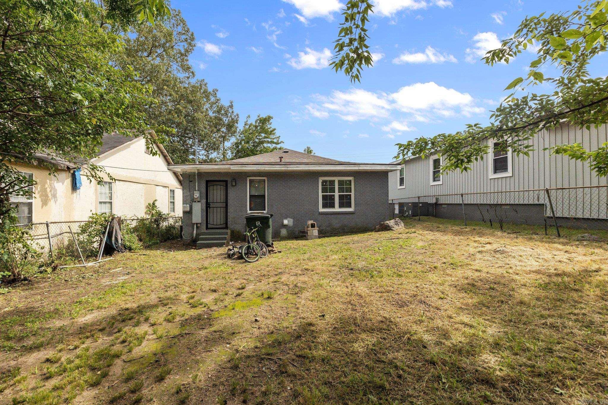 BRADDOCKS - Residential