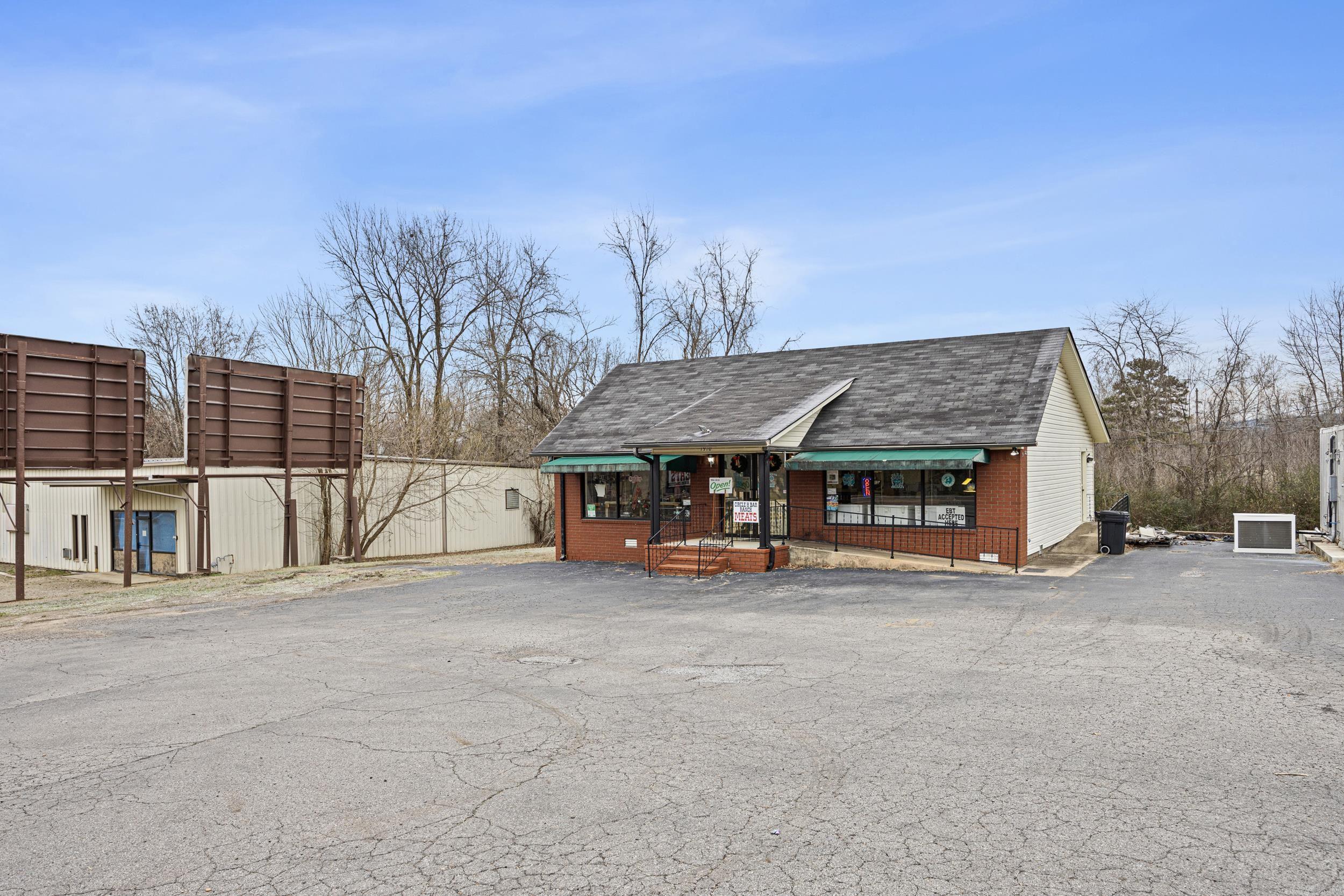 Metes & Bounds - Commercial Sale