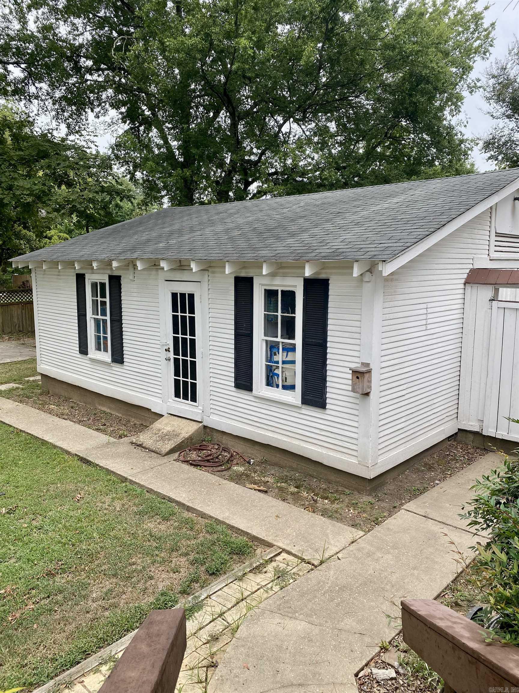 Warren - Residential