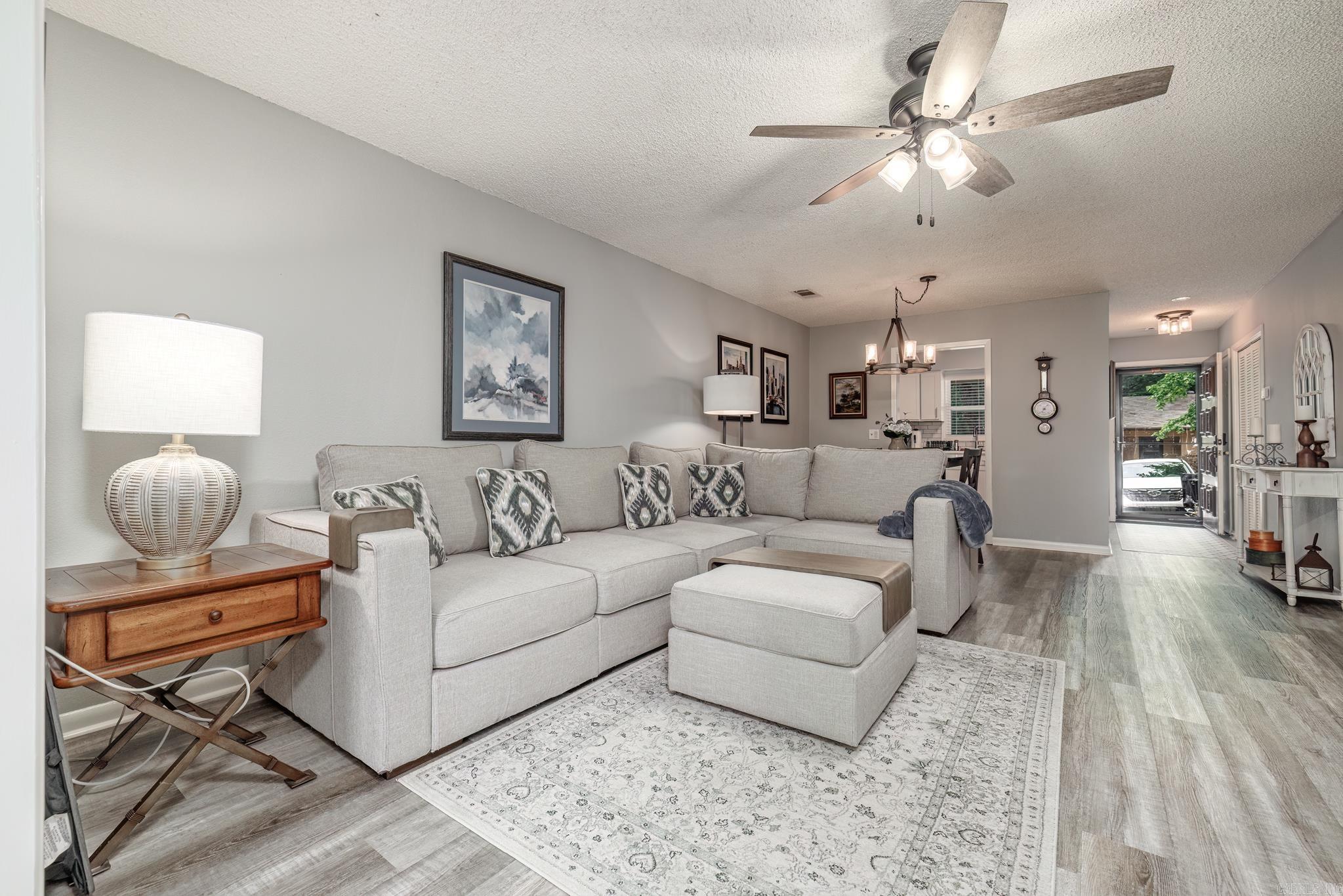 Madrid Courts - Residential