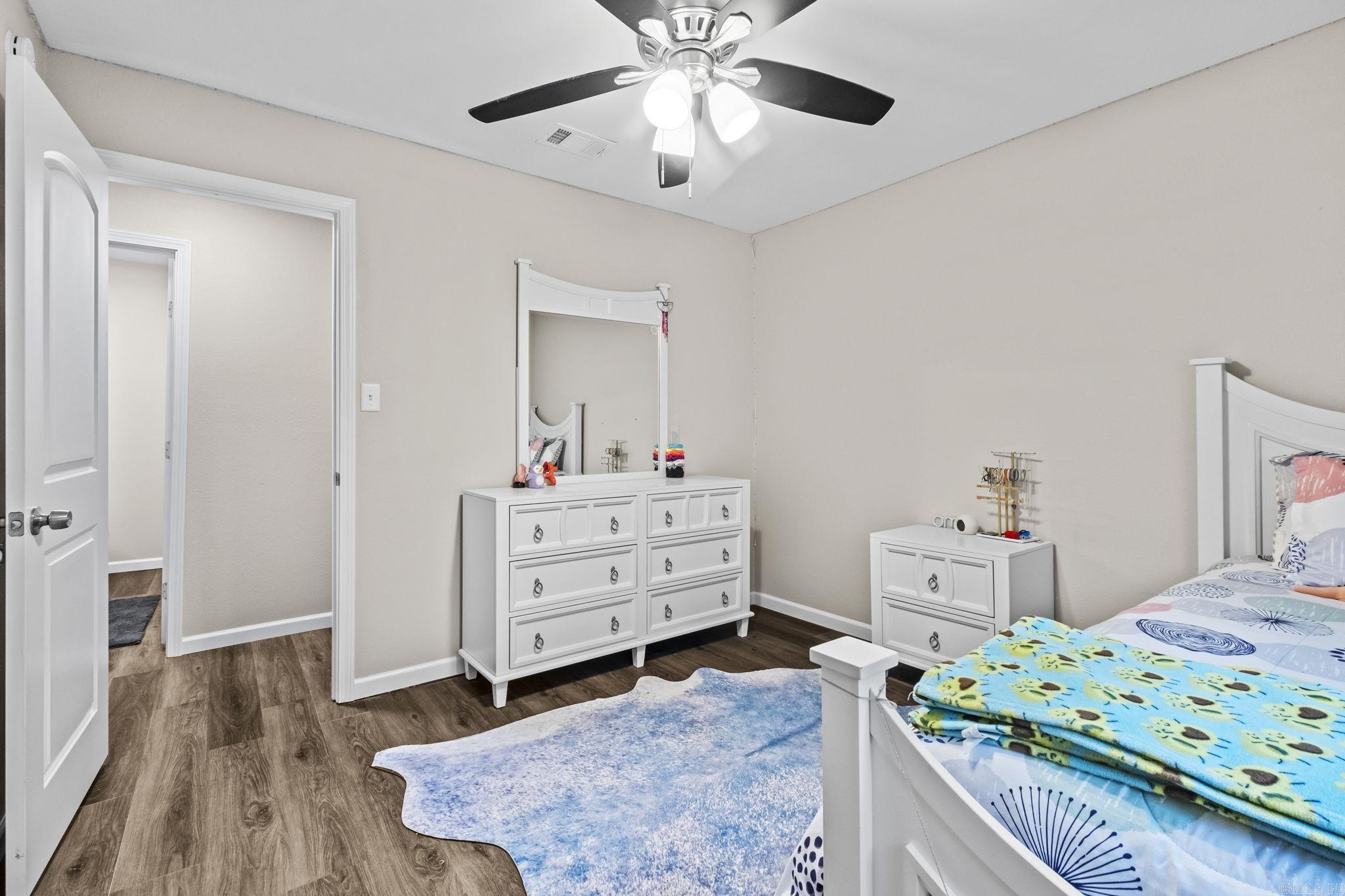 BROADMOOR - Residential