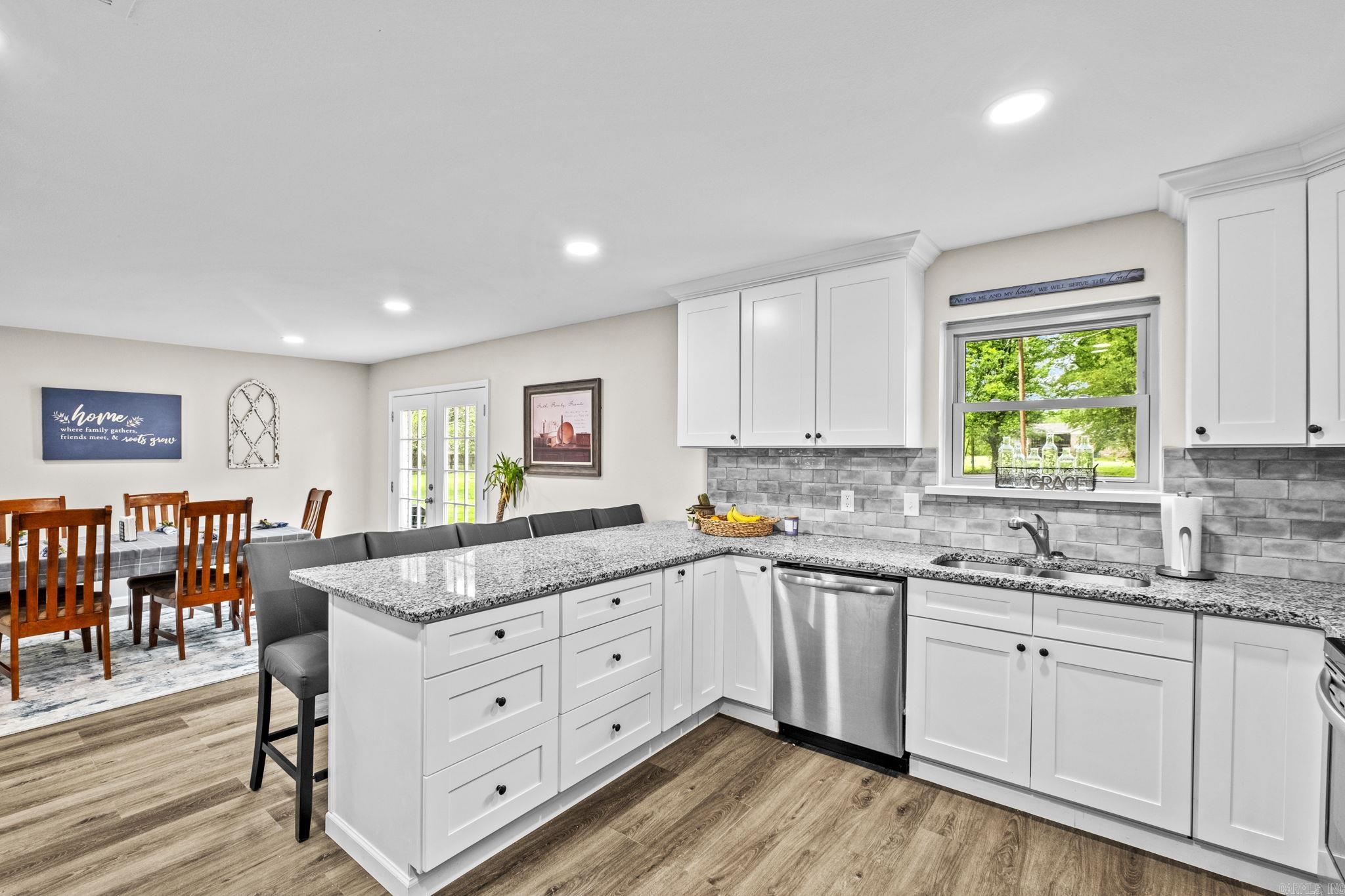 BROADMOOR - Residential