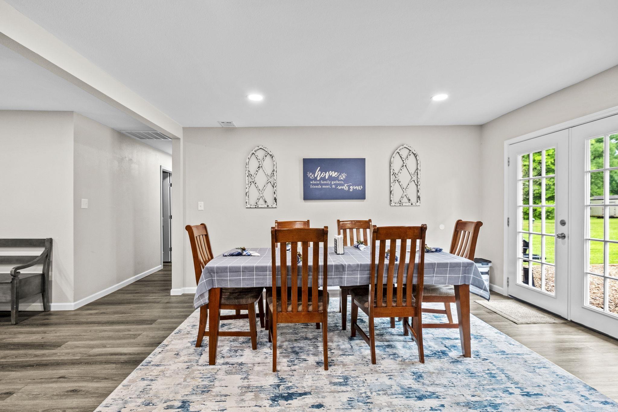 BROADMOOR - Residential