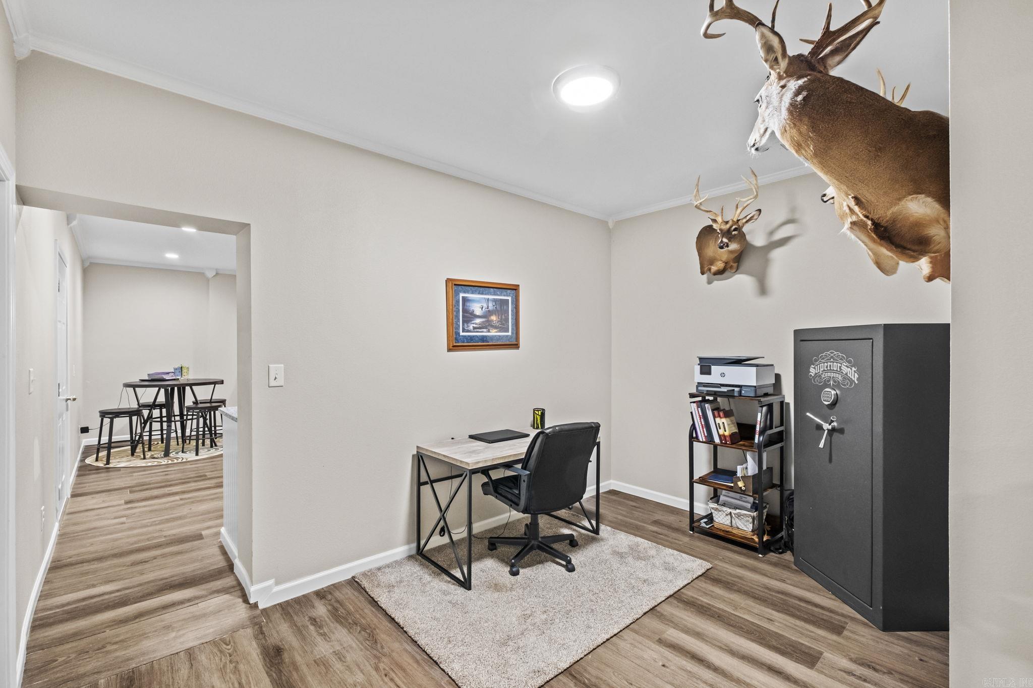 BROADMOOR - Residential