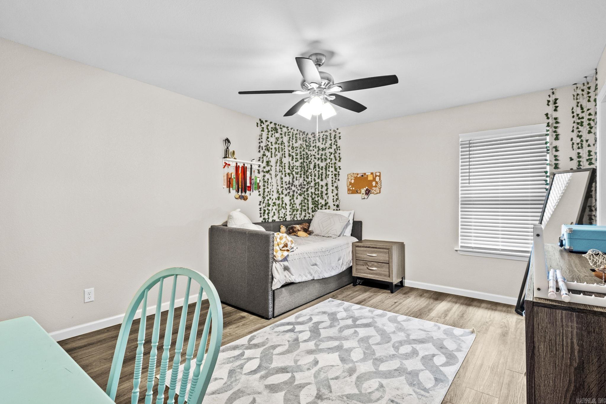 BROADMOOR - Residential