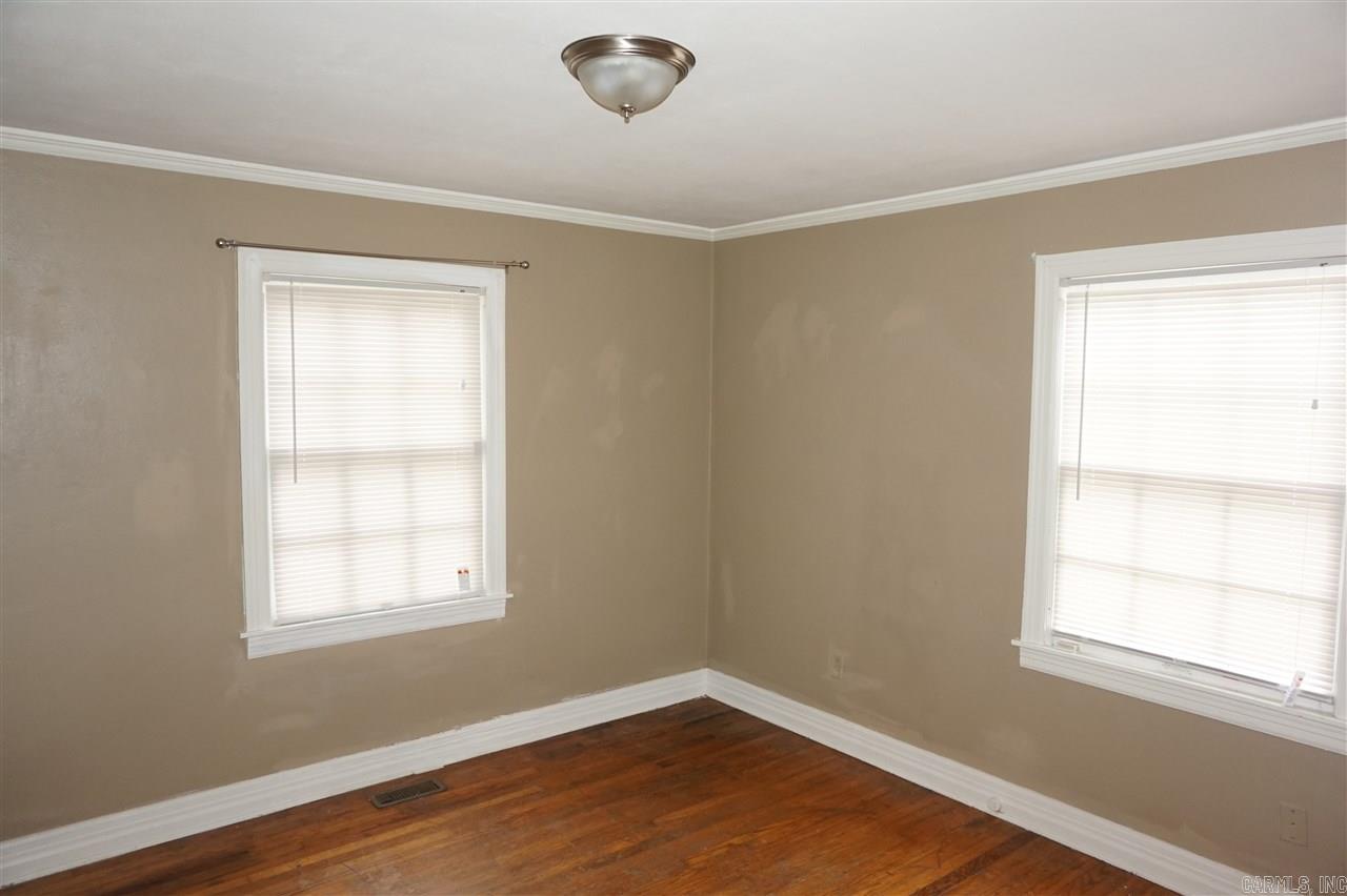 18-1N-18 - Residential Lease