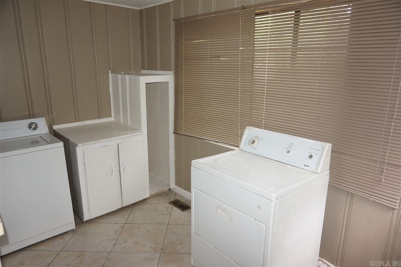 18-1N-18 - Residential Lease