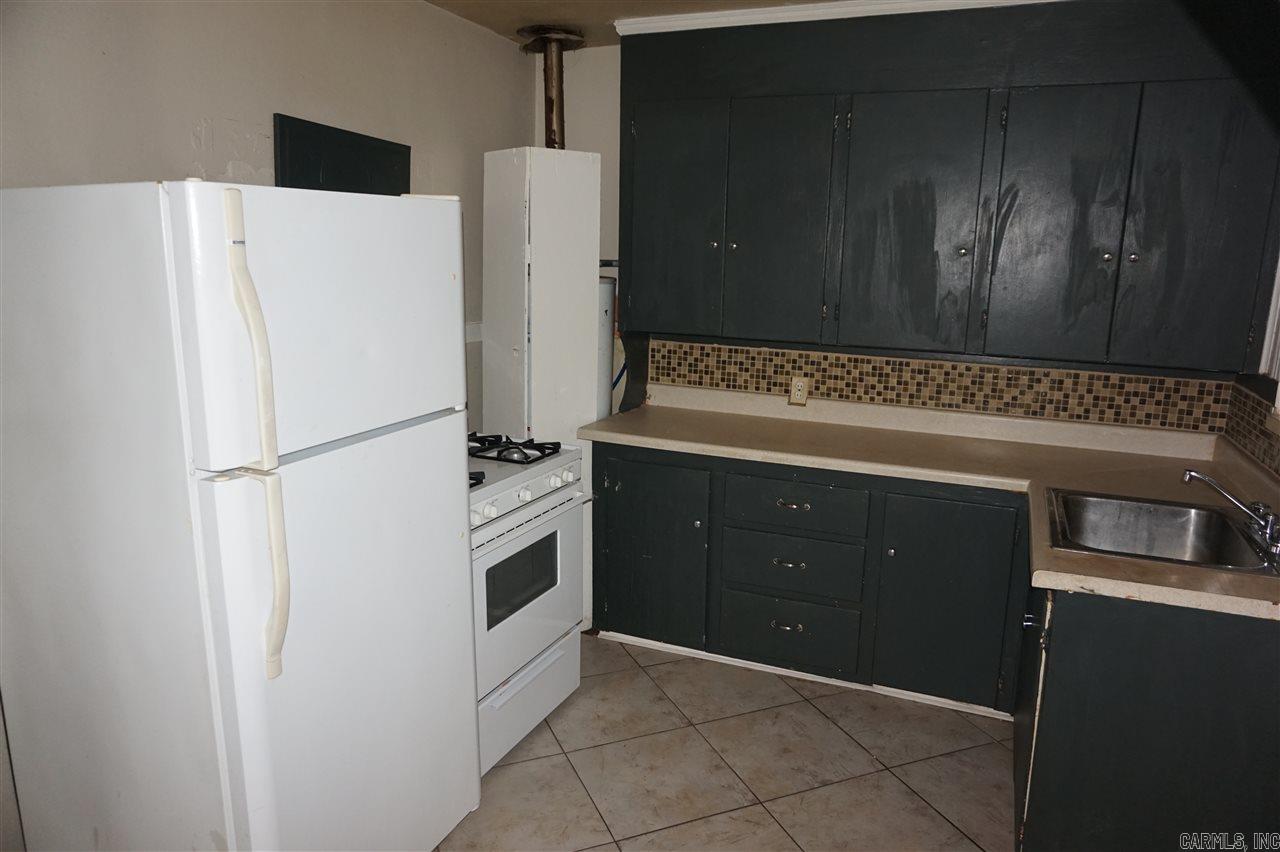 18-1N-18 - Residential Lease