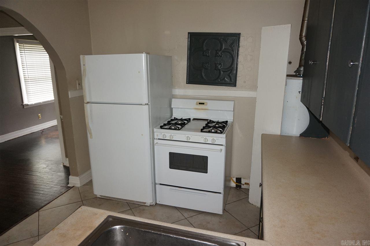 18-1N-18 - Residential Lease