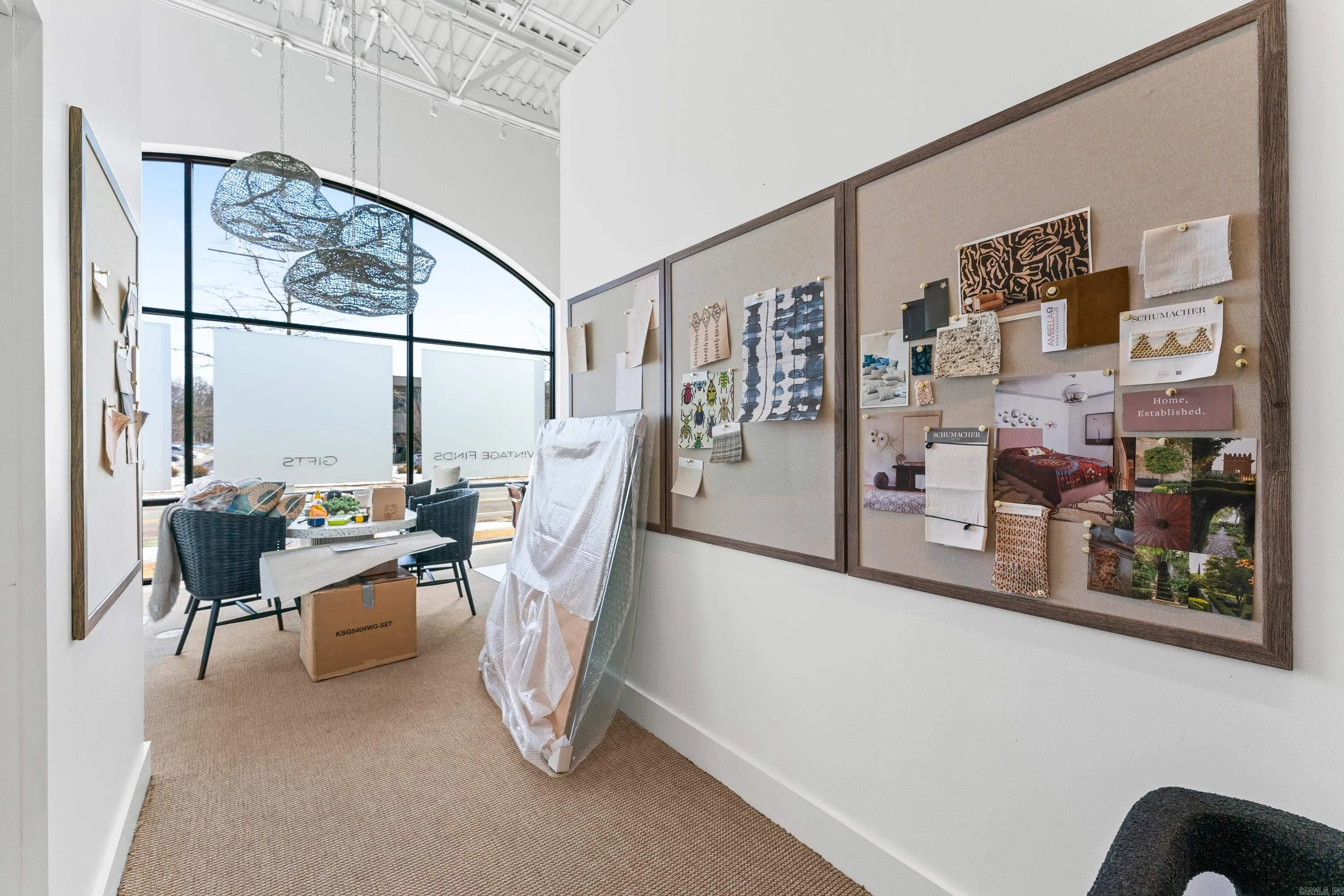 Fayetteville, Arkansas 72703, United States, ,Commercial,Active,192536