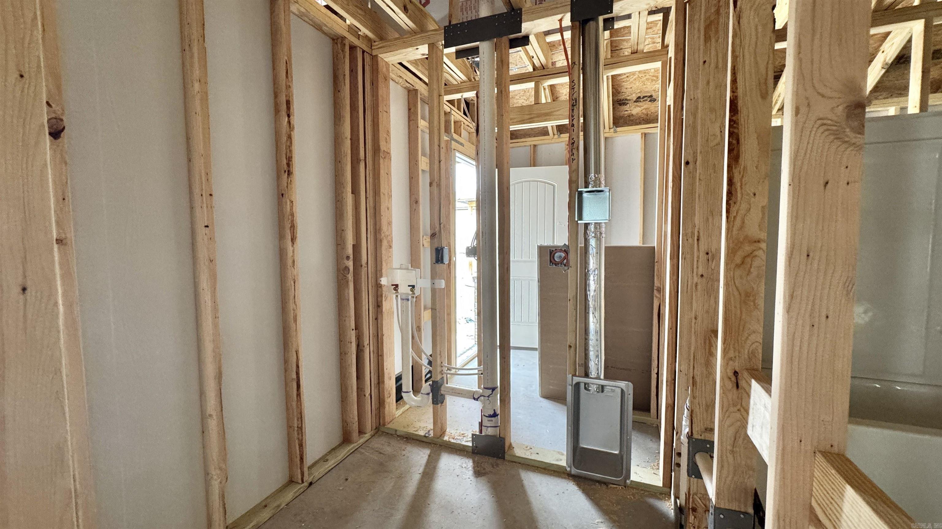 COUNTRY CLUB OF ARK THE - Residential