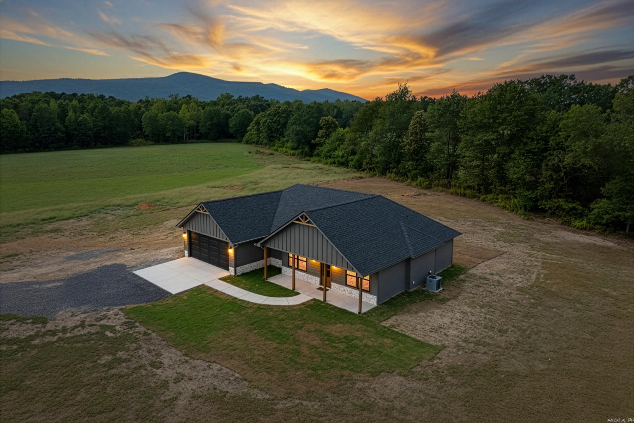 Metes & Bounds - Residential