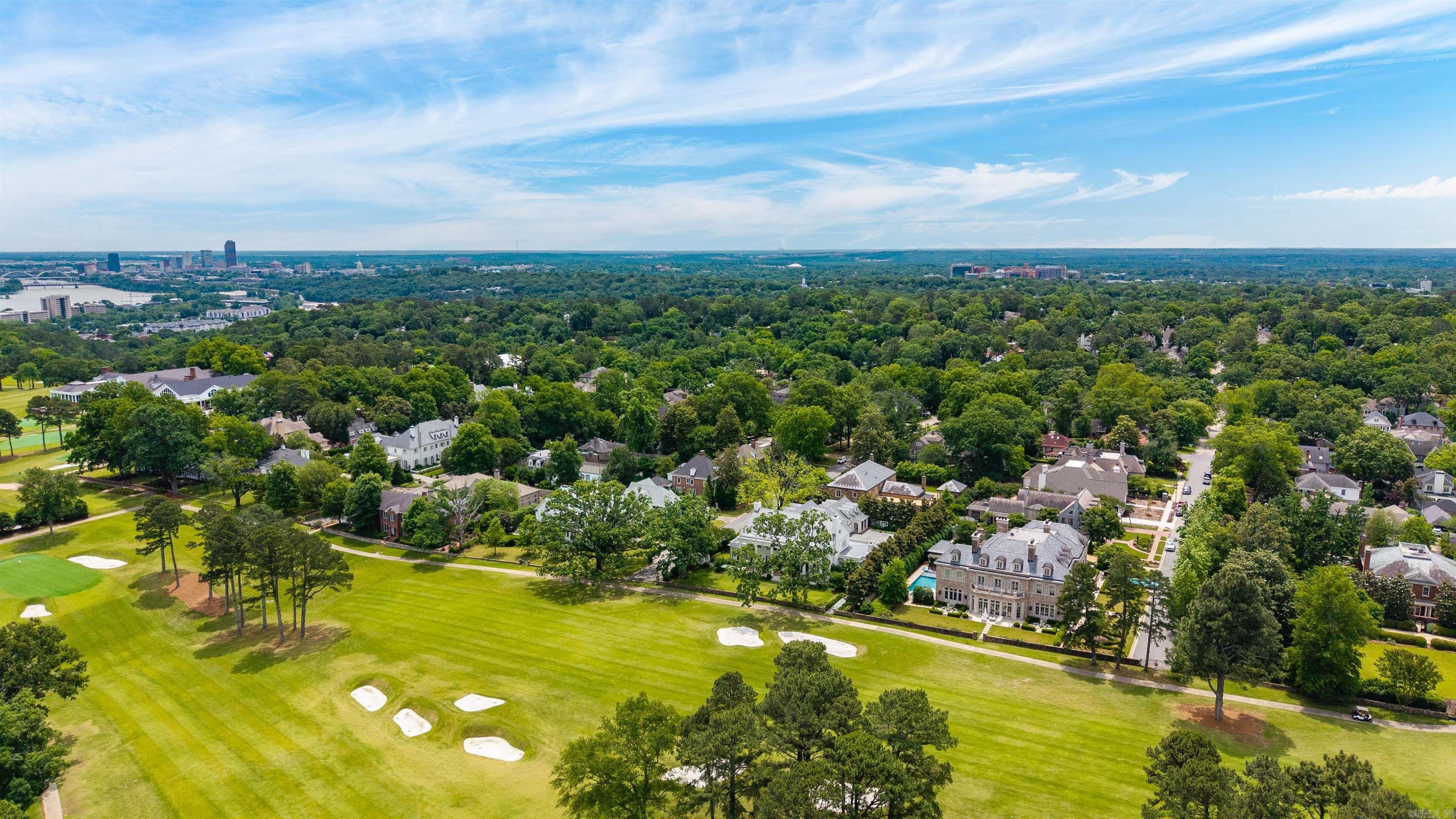 COUNTRY CLUB HGTS - Residential