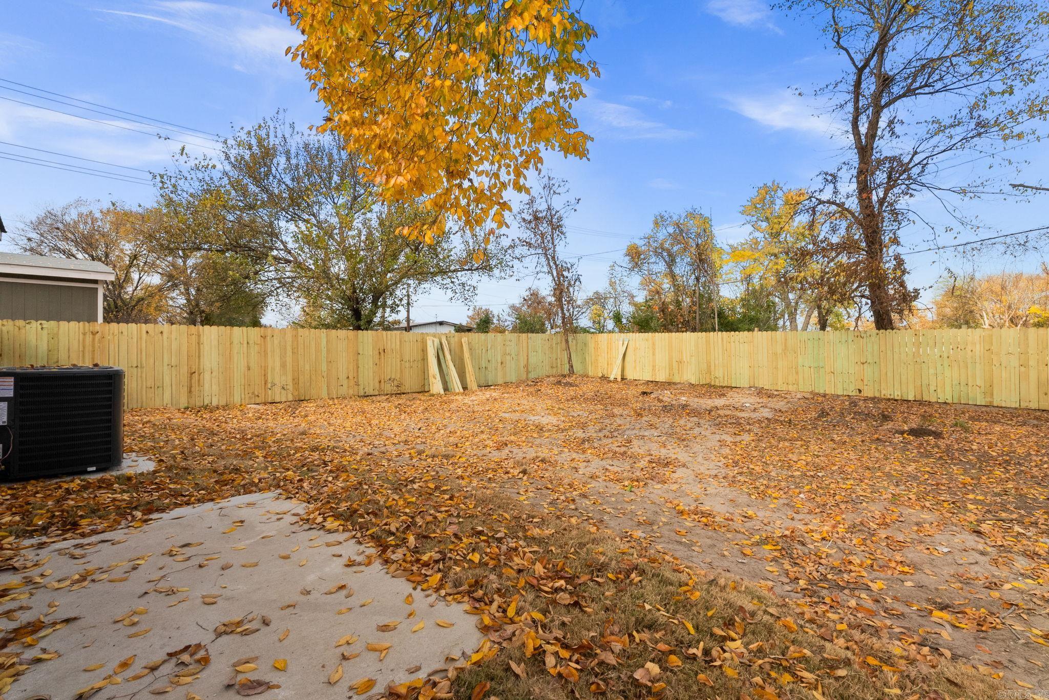 WASHINGTON AVE - Residential