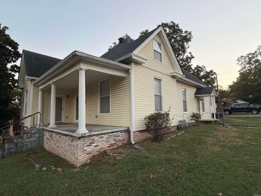 500 S VALENTINE ST, LITTLE ROCK, AR 72205 - Image 67367d345431ed16cfd0976409ced2d3/2573449187