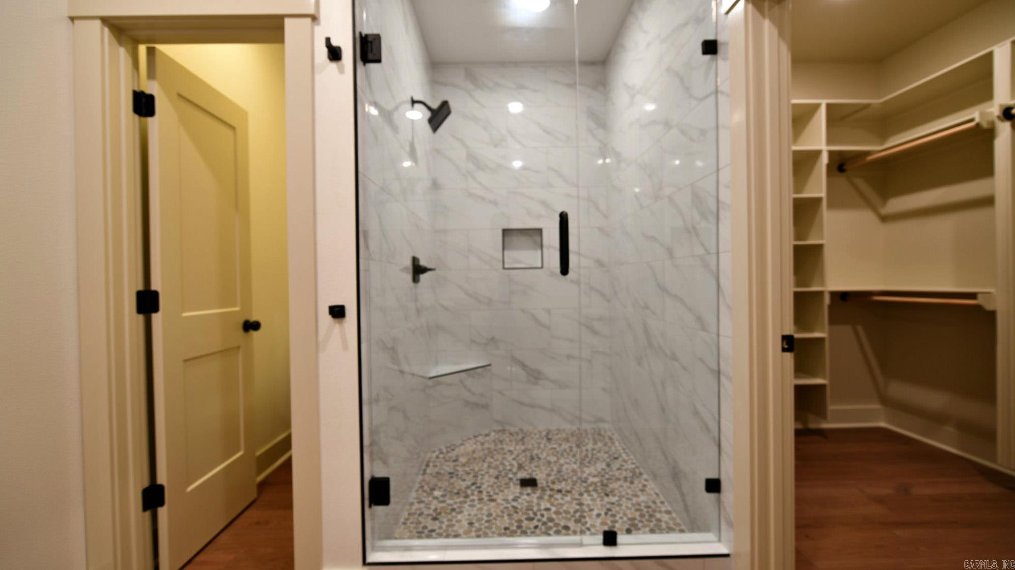 MKT Trust Co - Residential