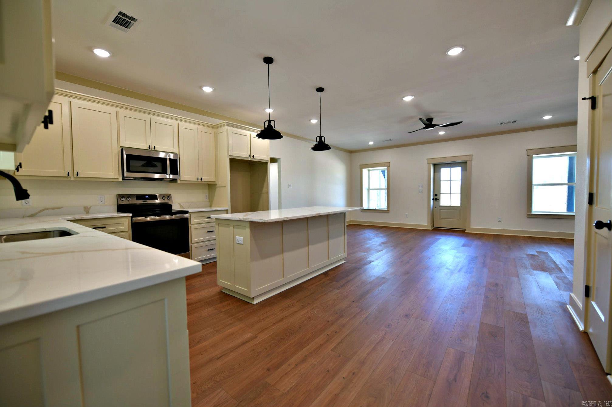 MKT Trust Co - Residential