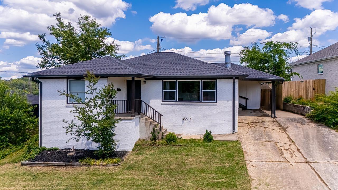 This charming and updated 3 bed 3 bath one level home in the sought after Kingwood neighborhood is move in ready! Inside, you’ll find a spacious living room with a cozy fireplace, built-in shelving, and large windows that fill the space with natural light. The home features brand-new flooring throughout and a completely remodeled primary suite overlooking the private backyard, complete with a walk-in shower in the en-suite bath. The centrally located kitchen has been updated with new appliances, slab granite countertops, and modern fixtures, with convenient access to the backyard patio. A fourth room and third bathroom is ideal as a guest suite, home office, or playroom. Recent upgrades include a new roof, fresh interior and exterior paint, newer HVAC system, and modern fixtures throughout.