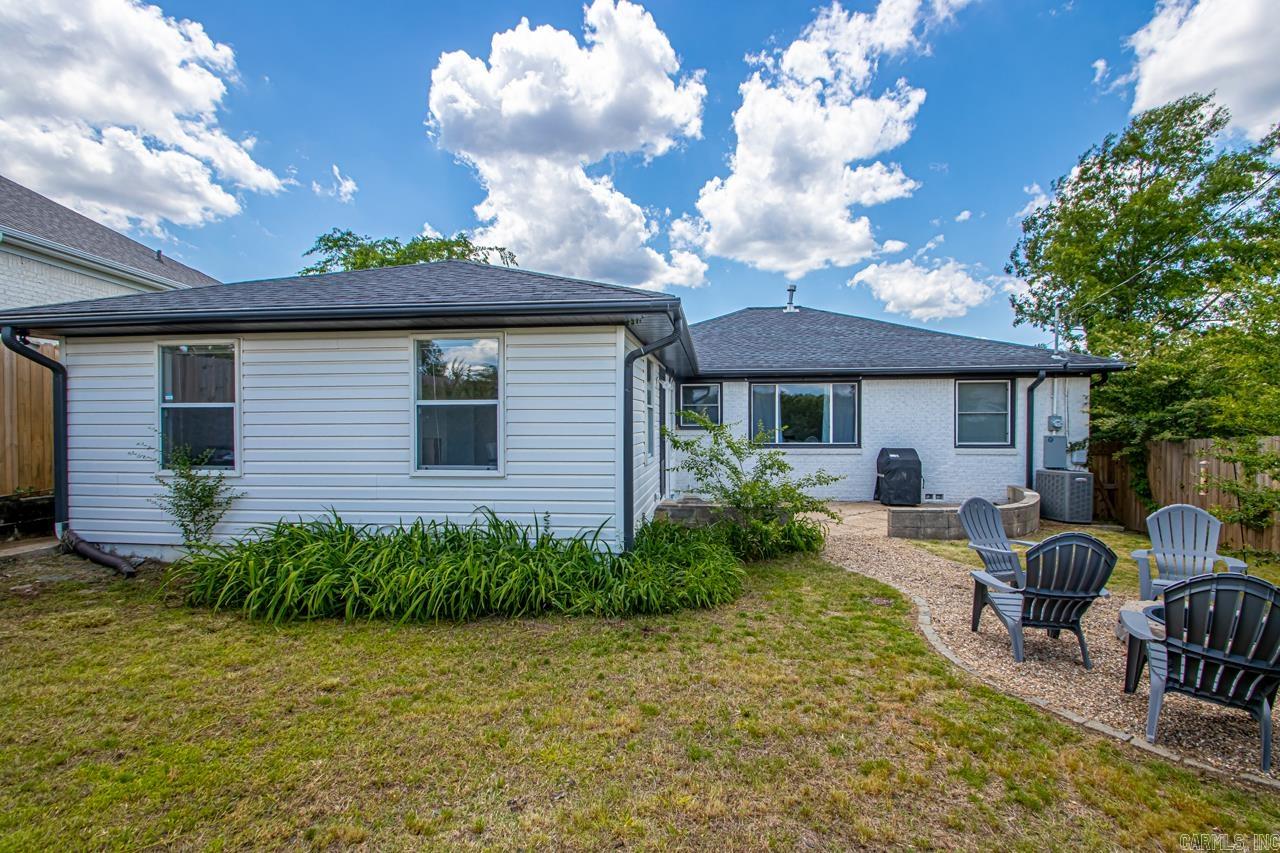 KINGWOOD PLACE - Residential