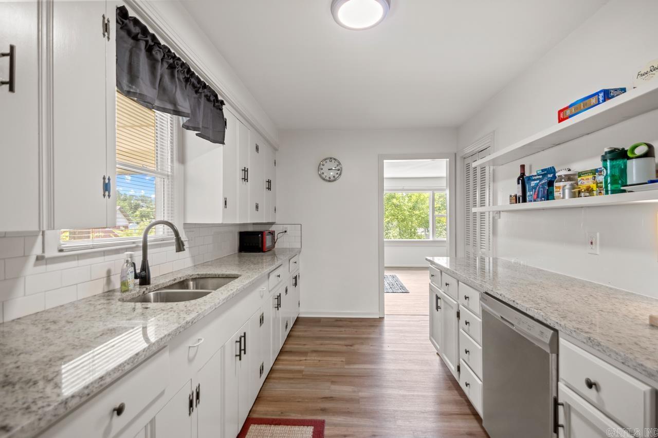 KINGWOOD PLACE - Residential