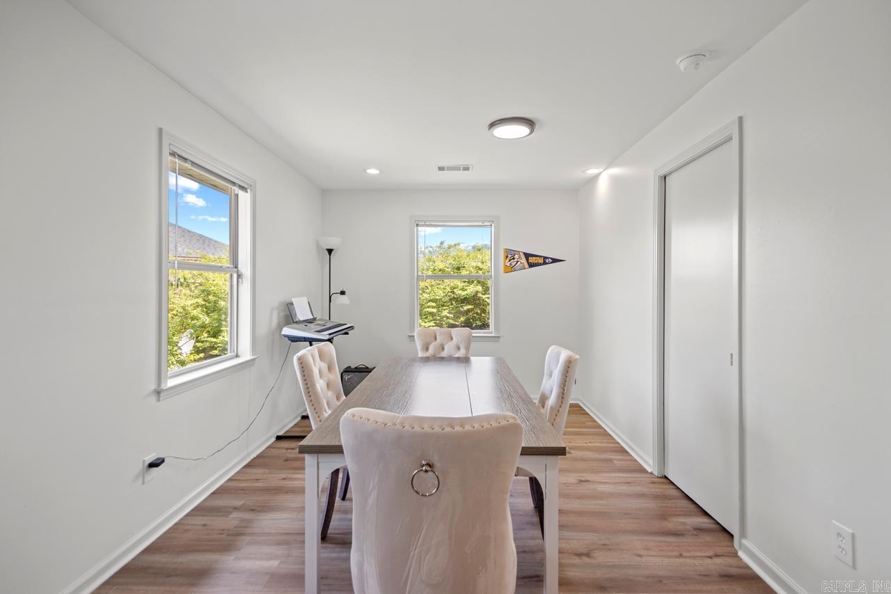 KINGWOOD PLACE - Residential