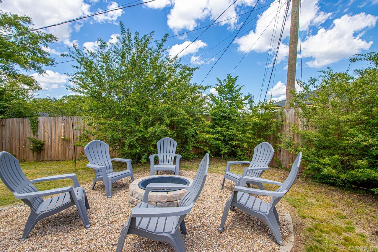 KINGWOOD PLACE - Residential