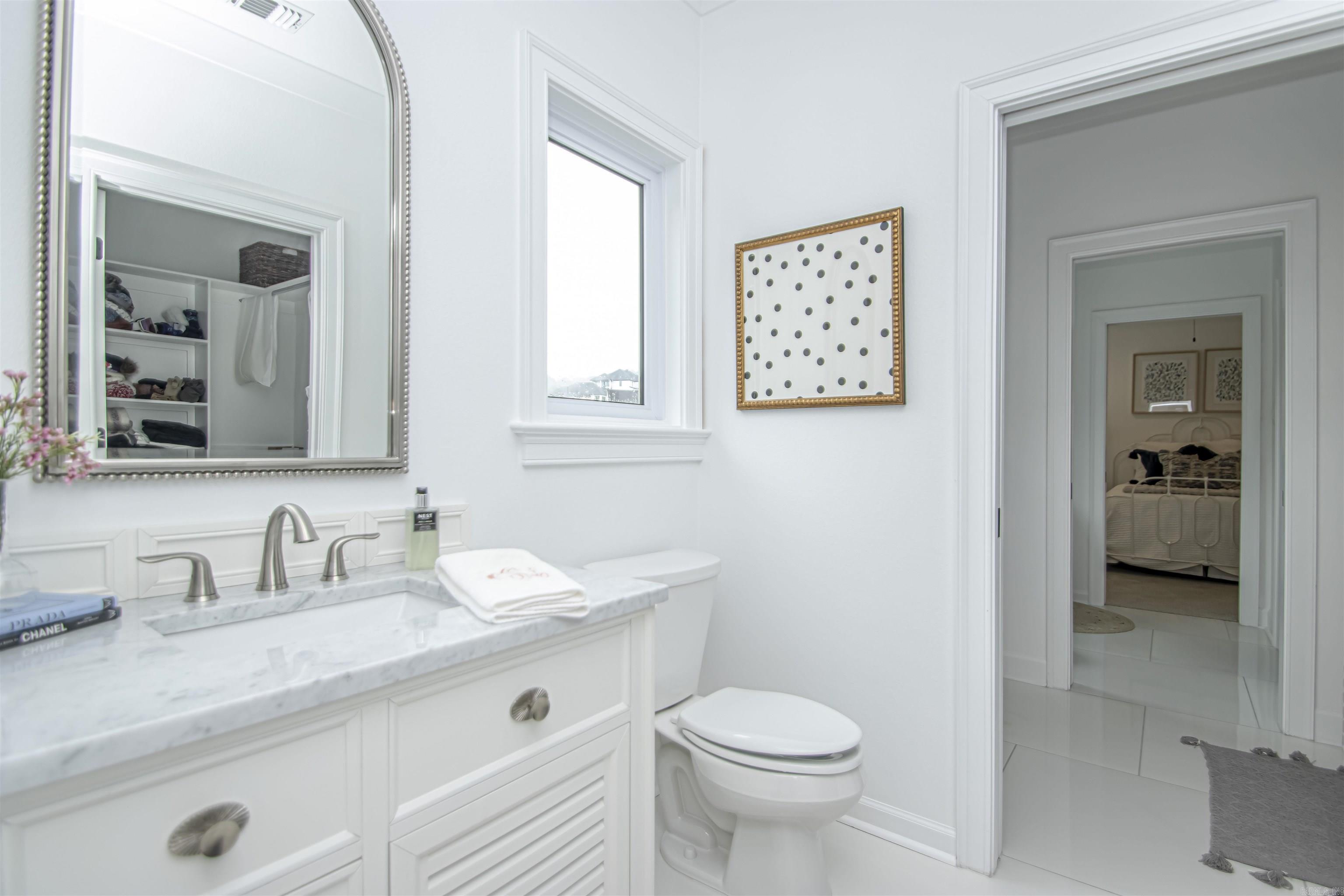 CHENAL VALLEY "FALSTONE COURT" - Residential