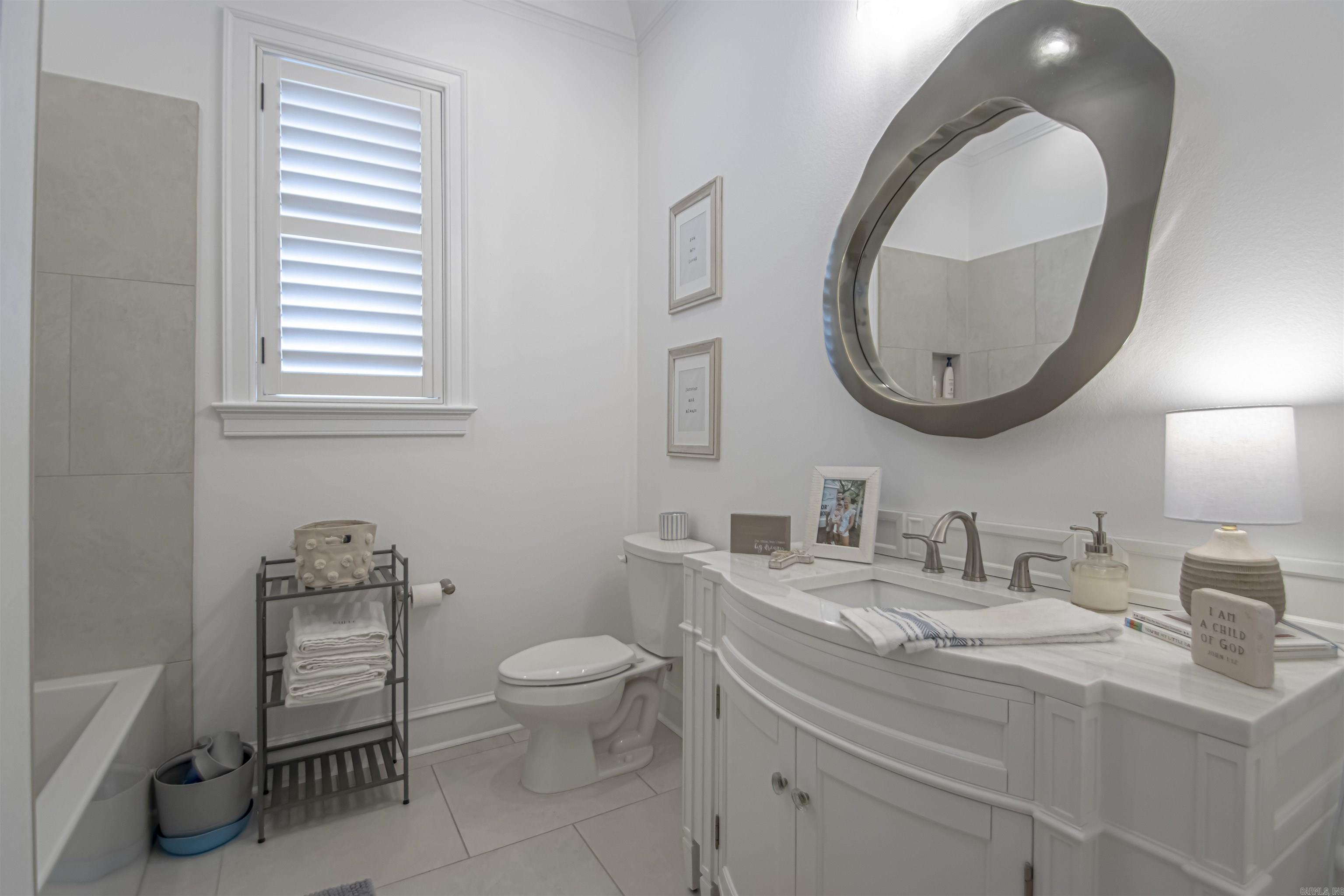 CHENAL VALLEY "FALSTONE COURT" - Residential