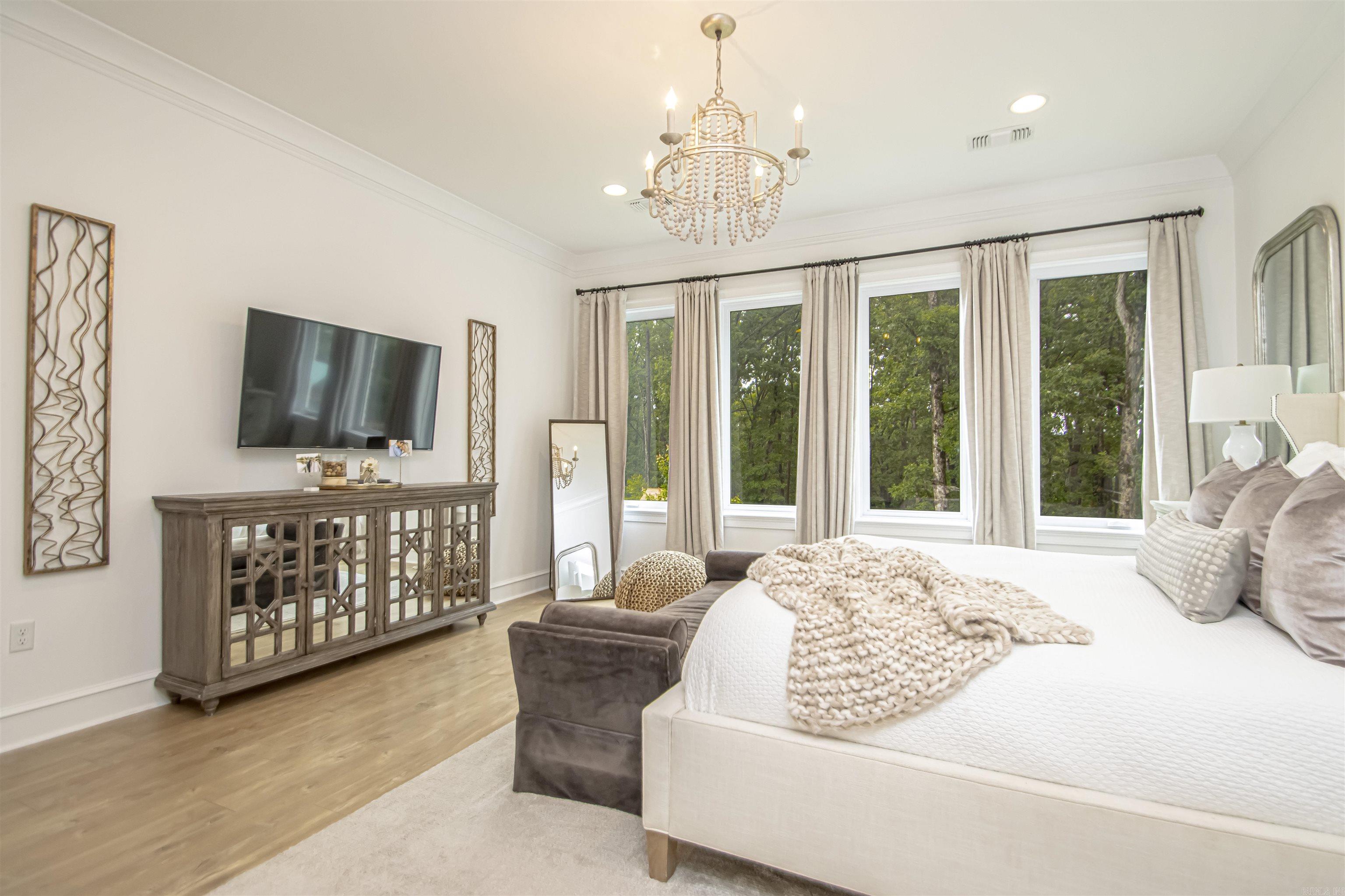 CHENAL VALLEY "FALSTONE COURT" - Residential