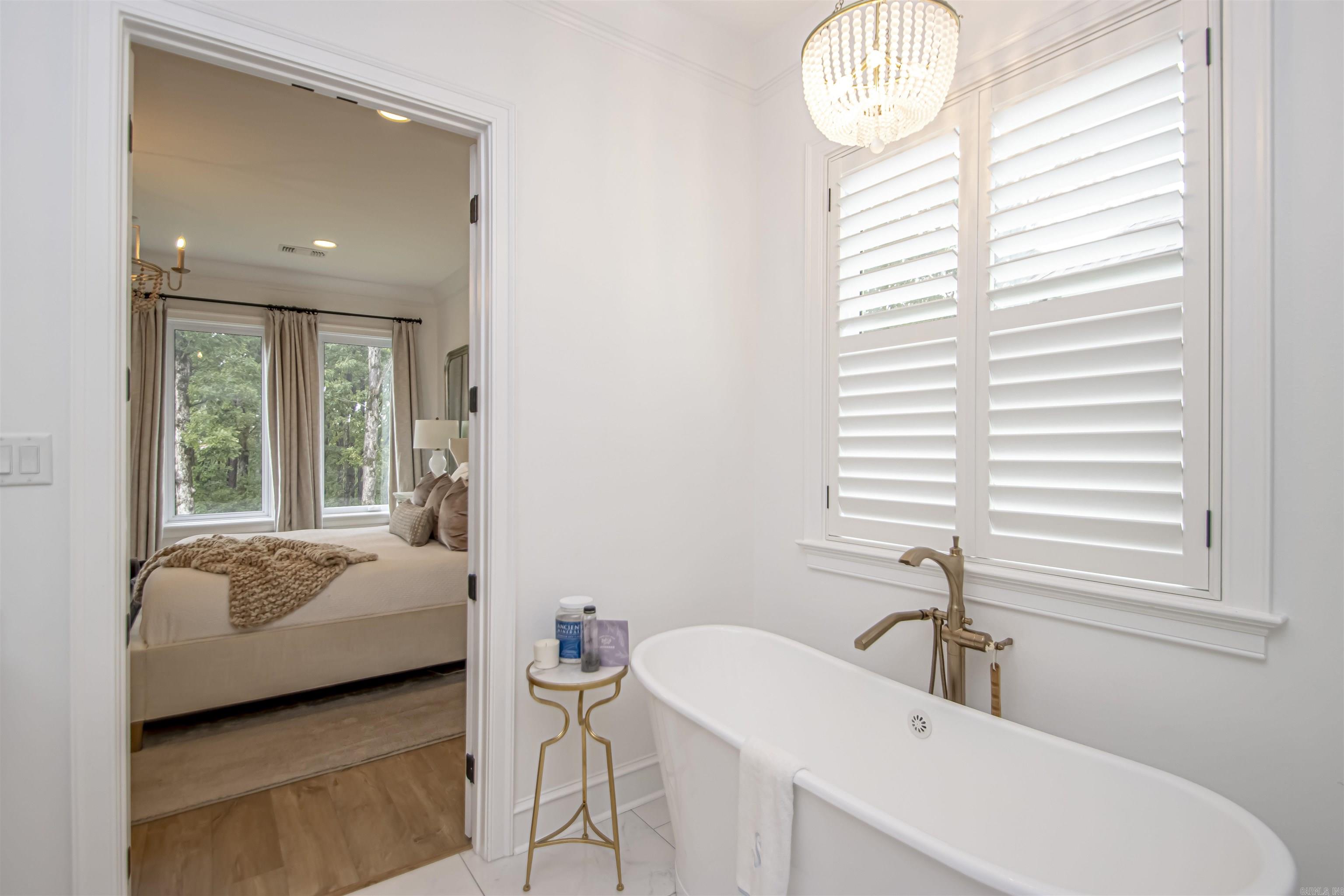 CHENAL VALLEY "FALSTONE COURT" - Residential