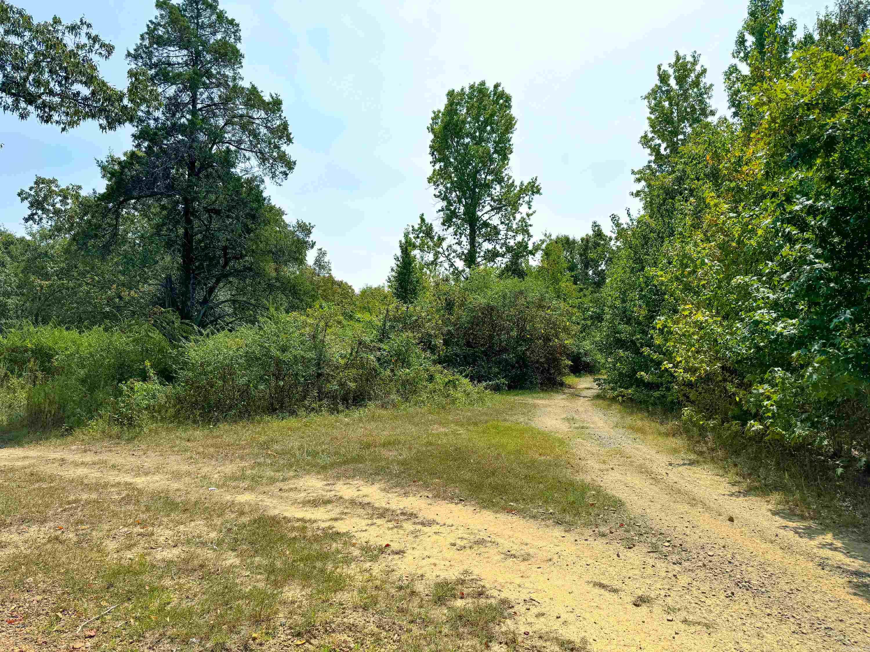 Metes & Bounds - Land