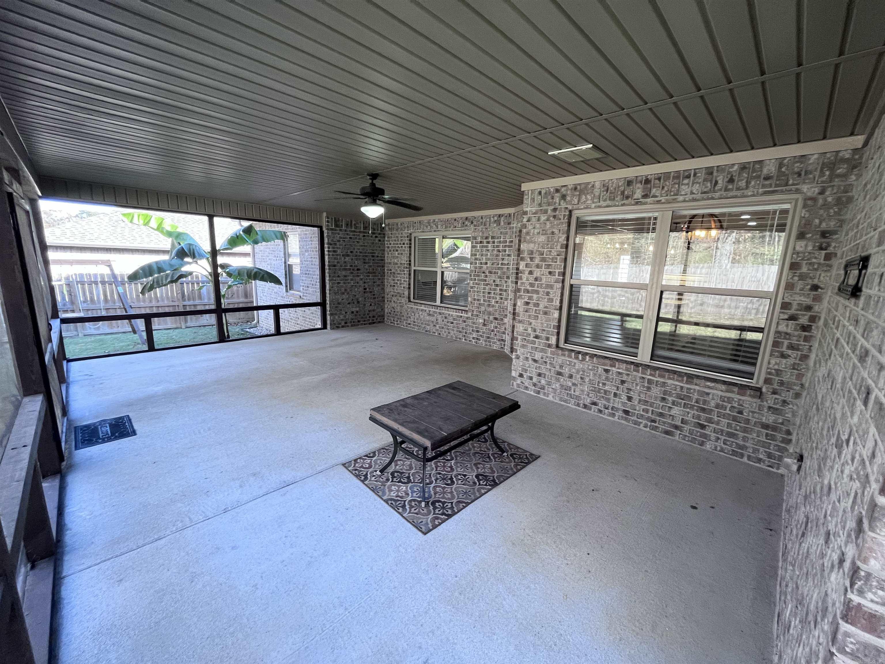 HUNTINGTON PLACE - Residential Lease