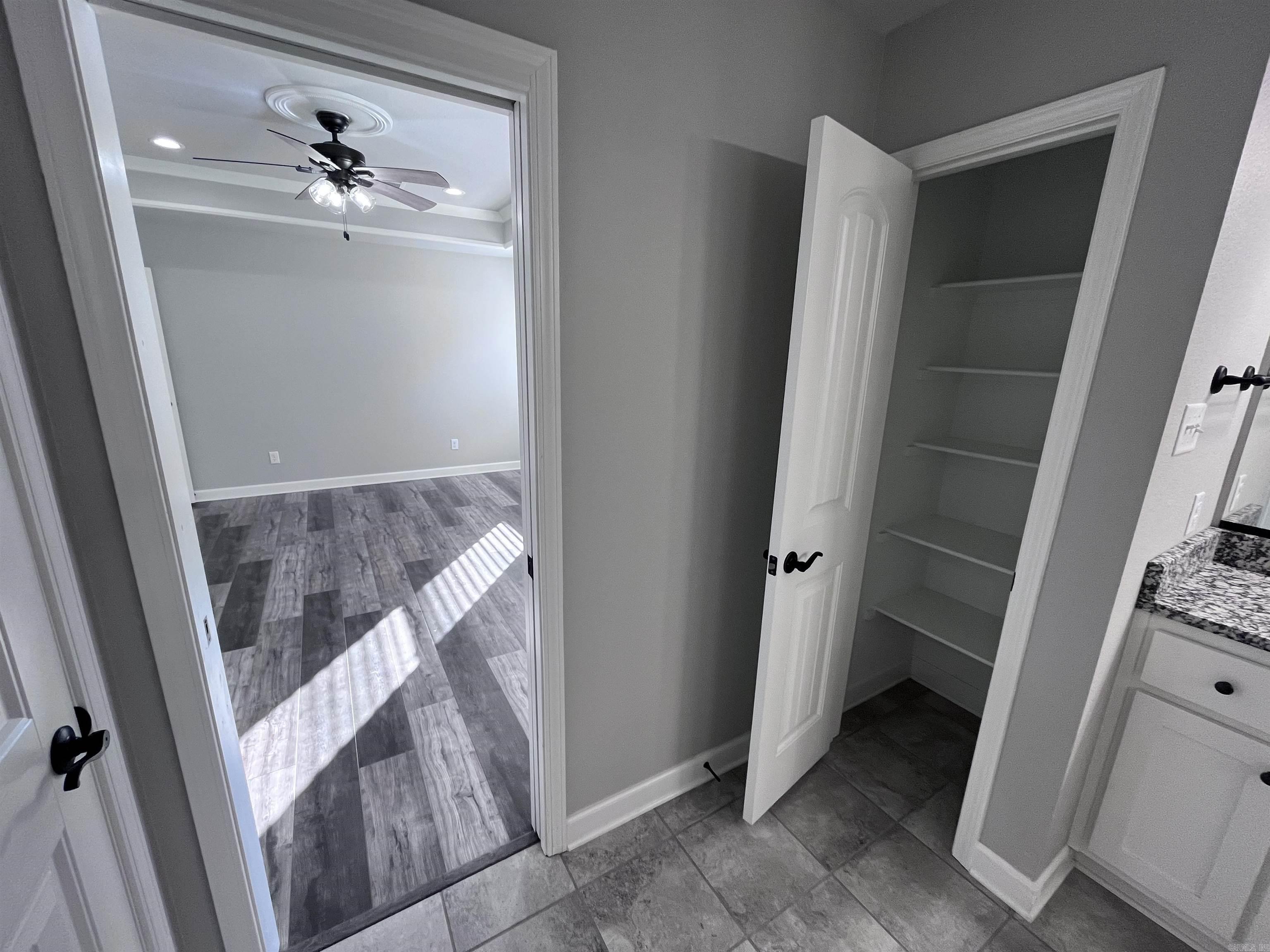 HUNTINGTON PLACE - Residential Lease