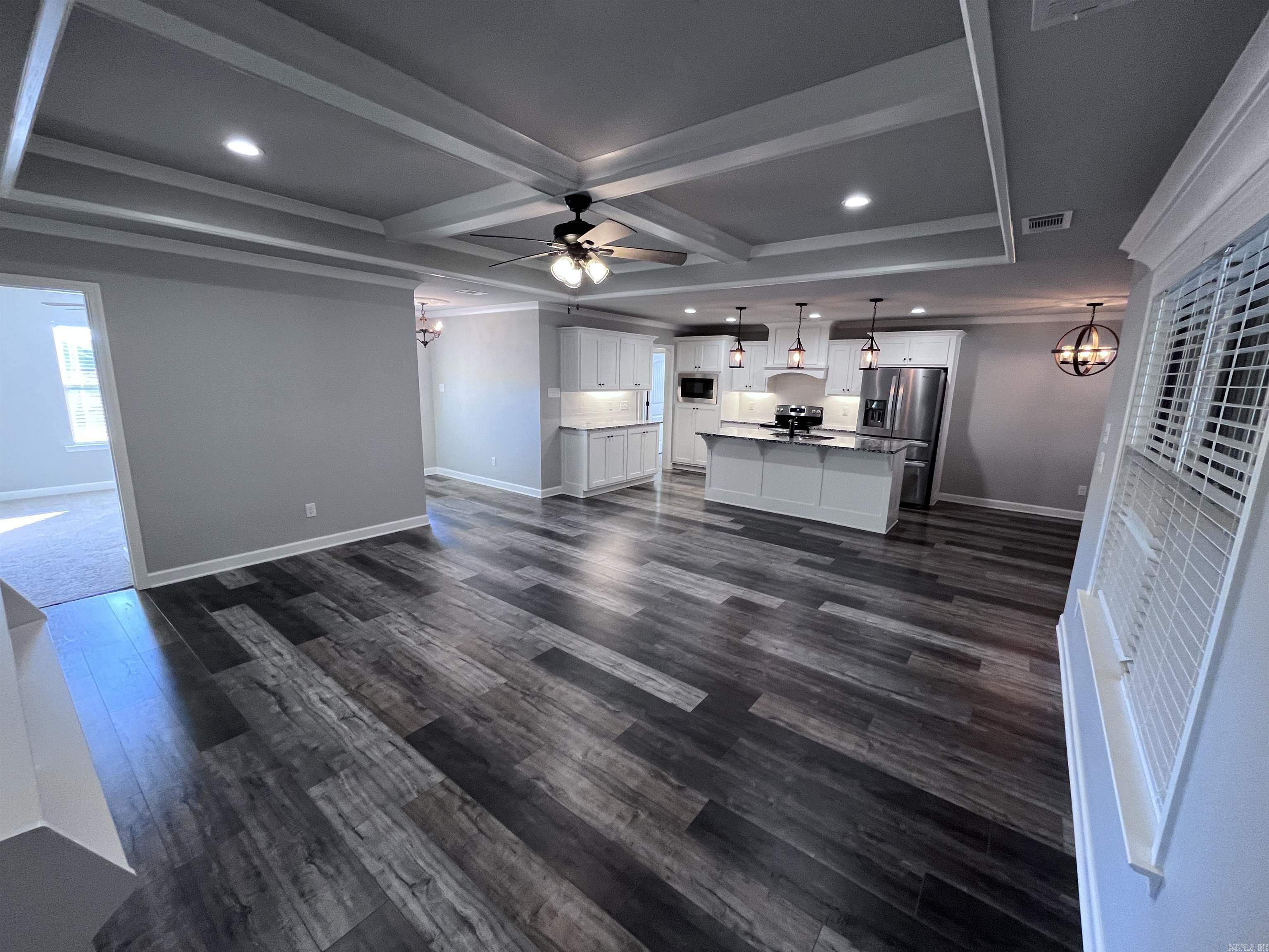 HUNTINGTON PLACE - Residential Lease