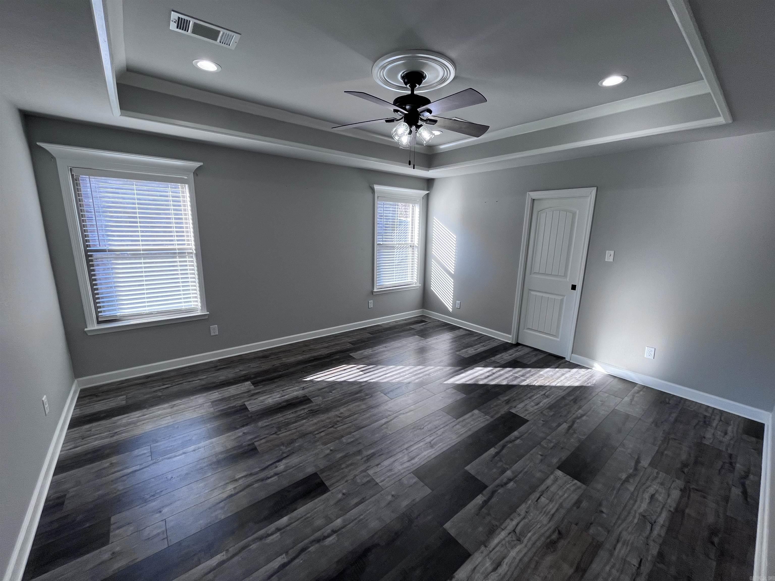 HUNTINGTON PLACE - Residential Lease