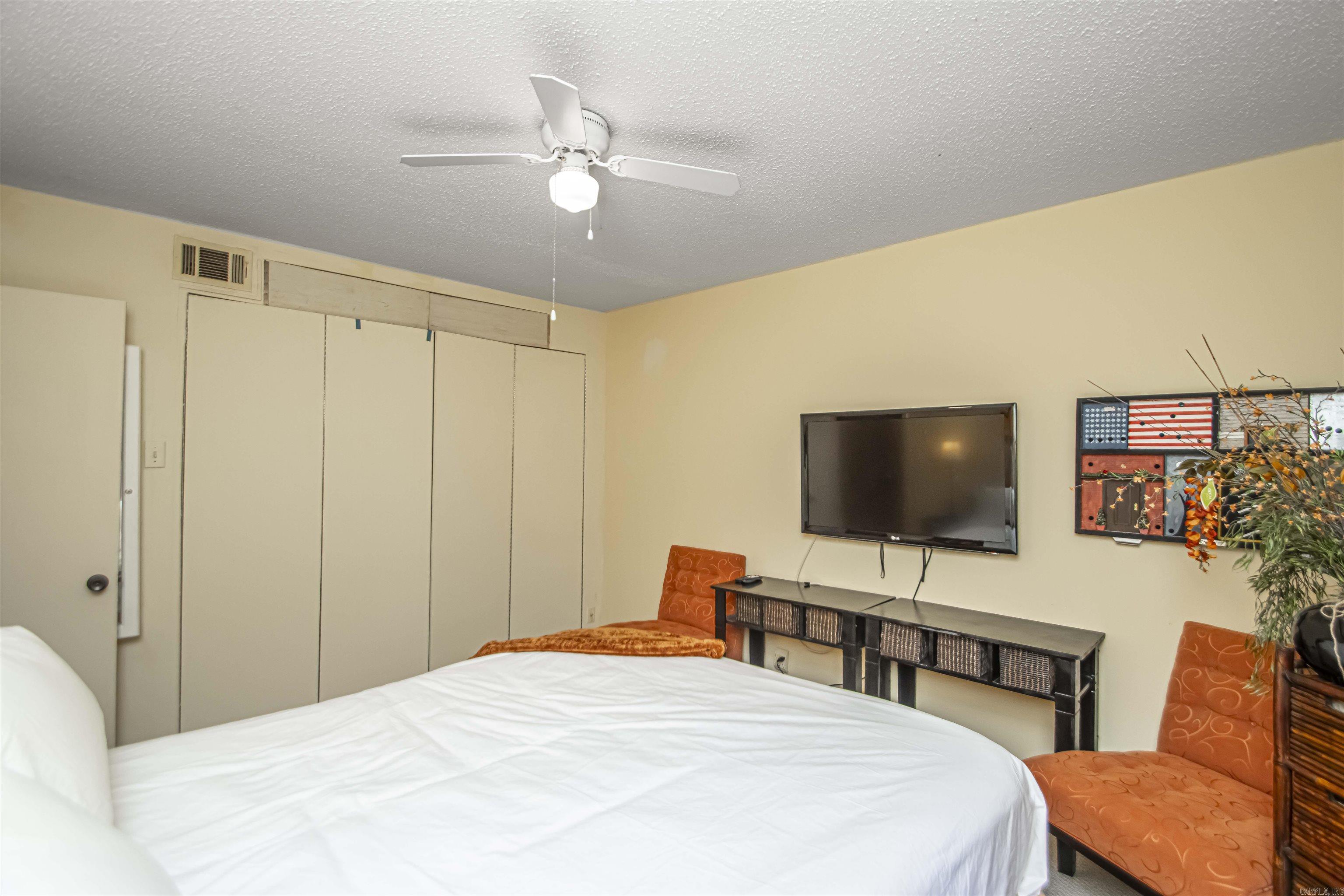 Forest Heights Condo - Residential