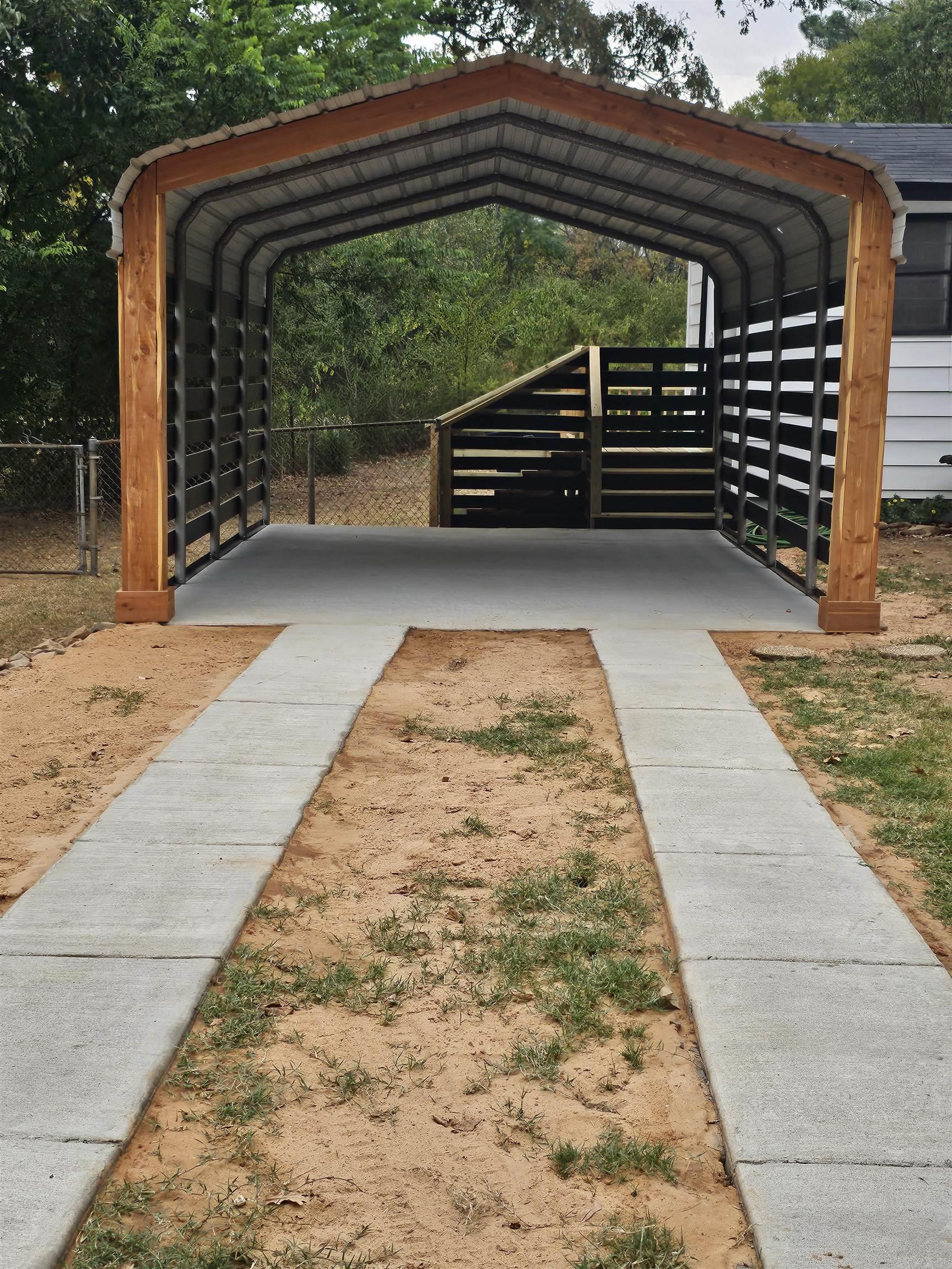 MASSIE WEST - Residential